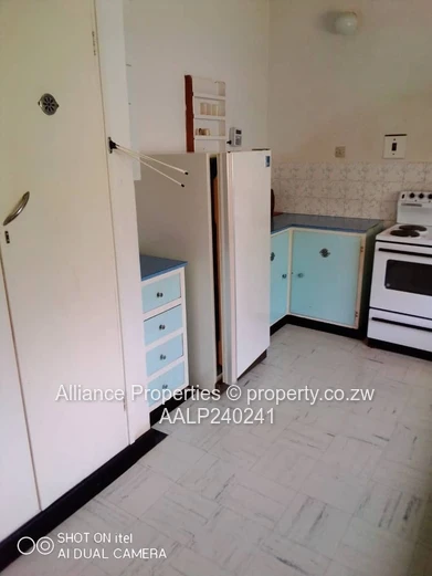 Fully Furnished Nyanga Lodge on 5,300 hectares 