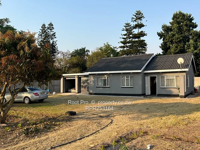Waterfalls Commercial property to let (Sole Mandate)