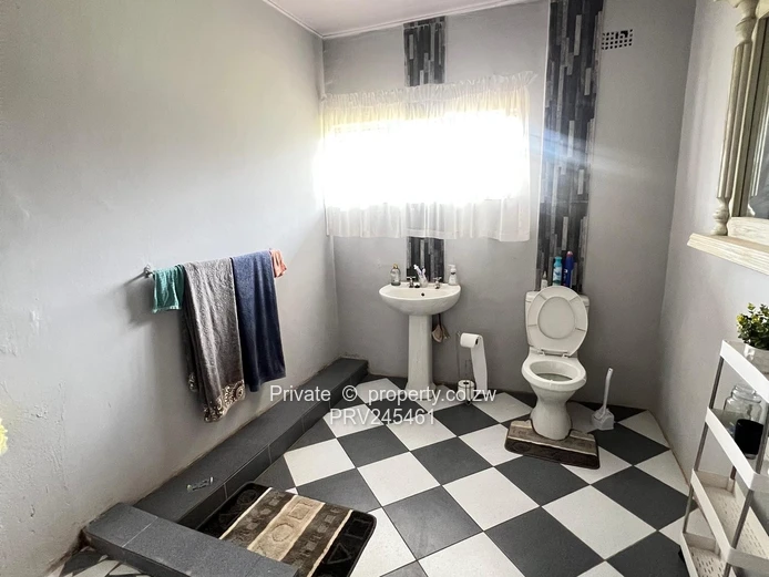 Charming 3-Bedroom Home with Beautiful Garden – Marlborough, Close to Old Mazoe Rd