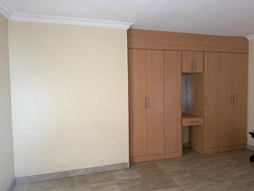 6 Bedroom Townhouse Complex