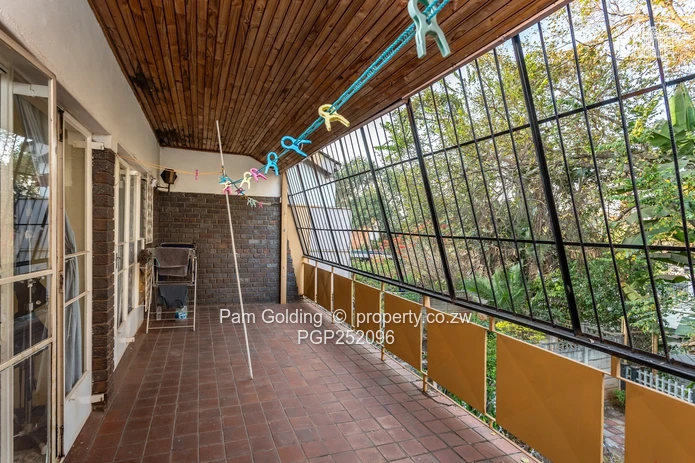 Charming 3 Bedroom Cottage/Garden Flat for Sale (Sole Mandate)