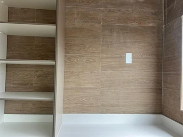 4 Bedroom Garden Flat