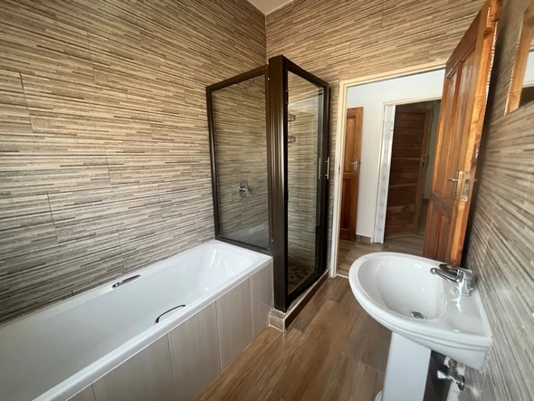 2 Bedroom Garden Flat