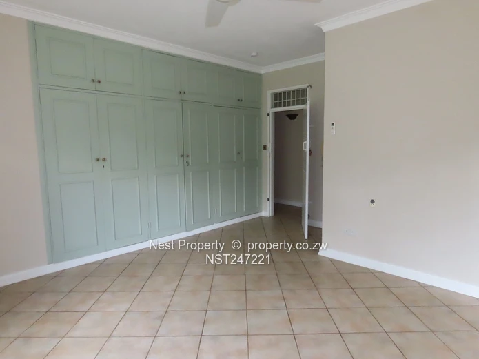 6 Bed Double Storey Splendour in Borrowdale!