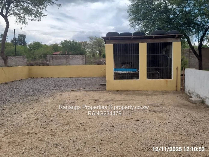 Richmond – Spacious Family Home on 1 Acre | $135,000