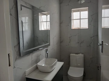 3 Bedroom Garden Flat