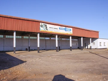 Workshop/Truckshop For Rent In Kelvin East 