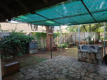 2 Bedroom Garden Flat