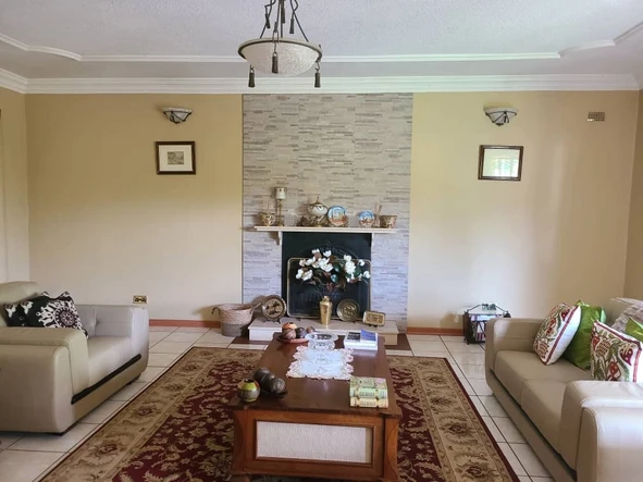 6 Bedroom House