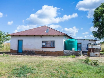 Farm & Agricultural Land