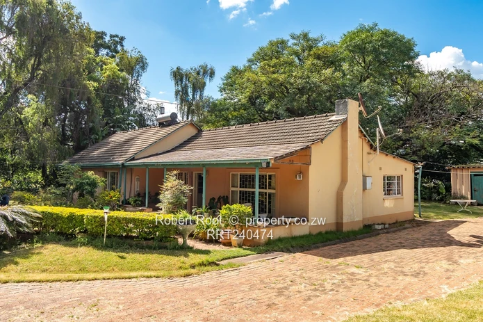 7,729sqm Near Major Routes With Good Borehole (Sole Mandate)