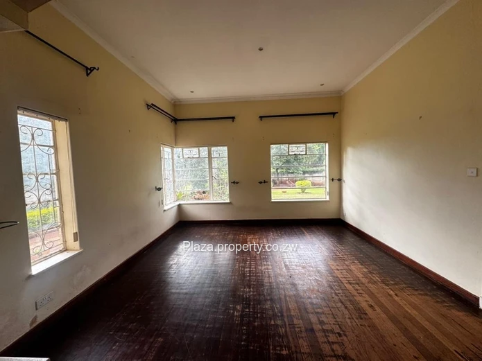 House For Rent in Emerald Hill