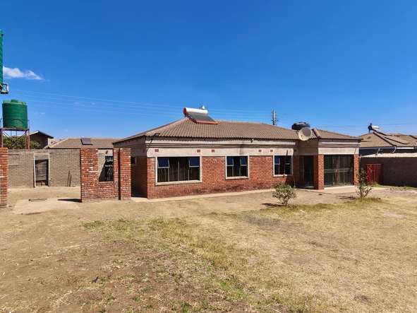 4 Bedroom House