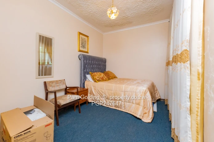 5 bed home for sale in Colne Valley