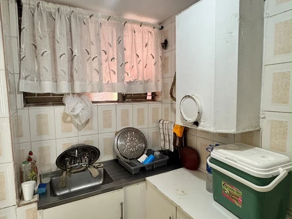 Flat & Apartment
