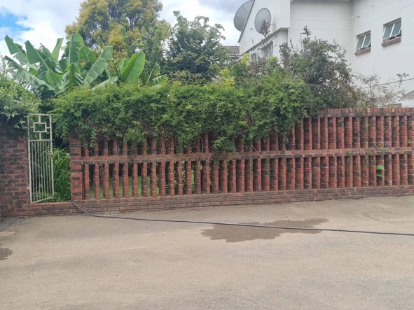 2 Bedroom Garden Flat