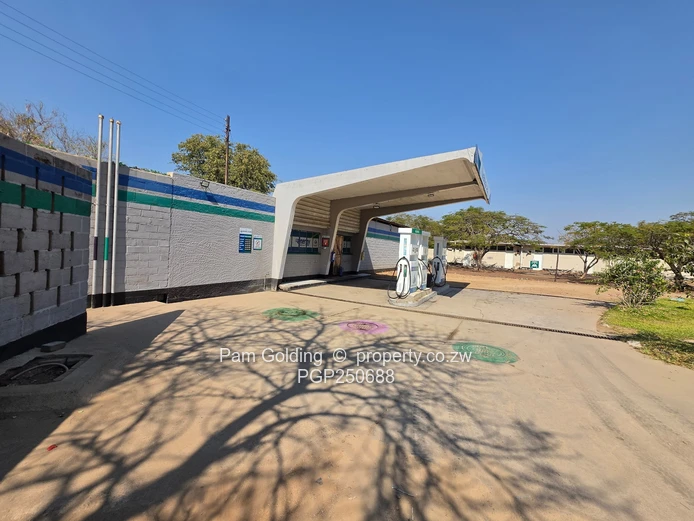 Commercial Property for Sale in Beitbridge (Sole Mandate)