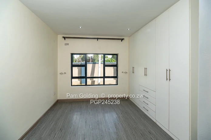 Modern 3 Bedroom Townhouse  (Sole Mandate)