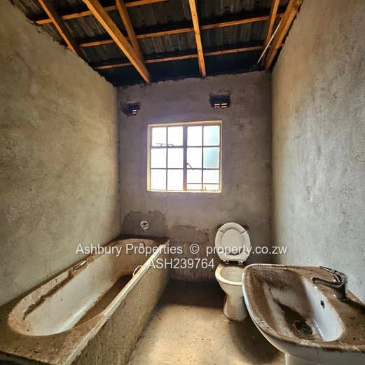 Belvedere 4-Bed Home on 1,300m² — Garage & Staff