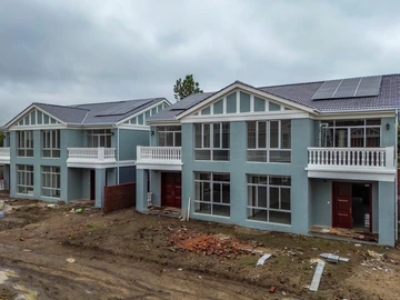 18 Unit Townhouse Complex