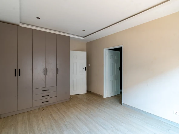 4 Bedroom Townhouse Complex