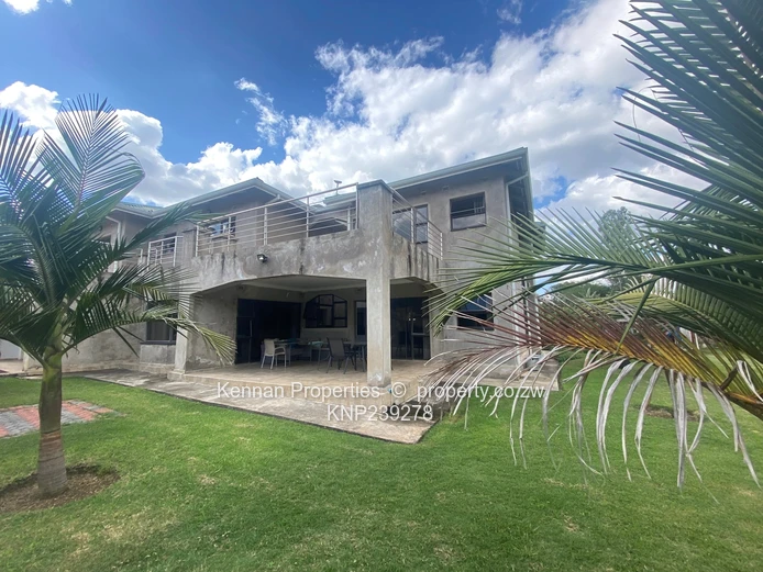 Executive home in Complex of 4 Units