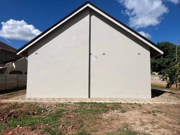 3 Bedroom Garden Flat