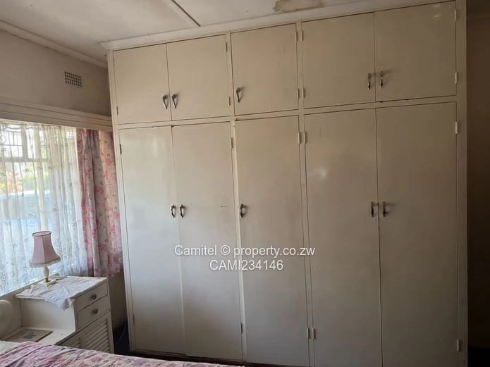 Mabelreign sitting on 925sqm with clean title deed 