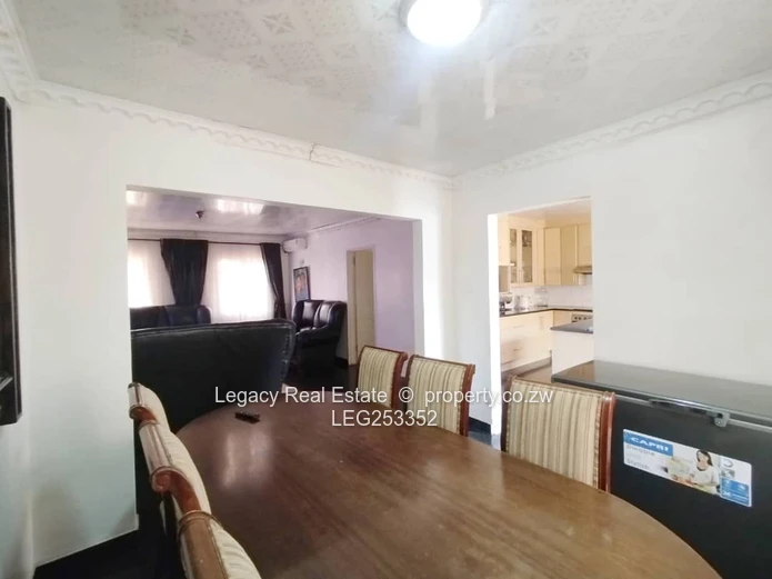 Exceptionally Finished and Palm-lined 4-Bed Bloomingdale Home with Borehole (Sole Mandate)