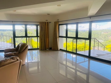 7 Bedroom House