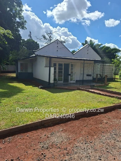 Two Bedroomed Cottage With Spacious Private Garden