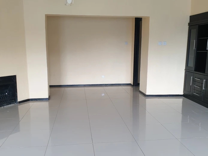 Zimre park house to rent 