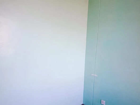 2 Bedroom Flat & Apartment