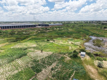 Commercial & Industrial Land