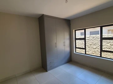 3 Bedroom Garden Flat