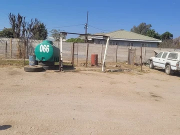 Commercial & Industrial Land