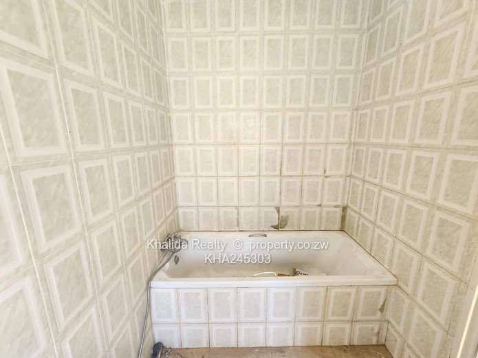 Apartment for Rent in Bluffhill