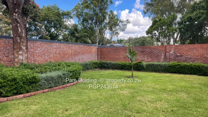 Ultra-Modern Cluster With Pool (Sole Mandate)