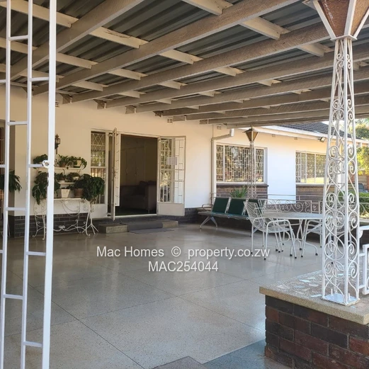 Office Place to let in Gunhill close to Borrowdale road for 1st of October
