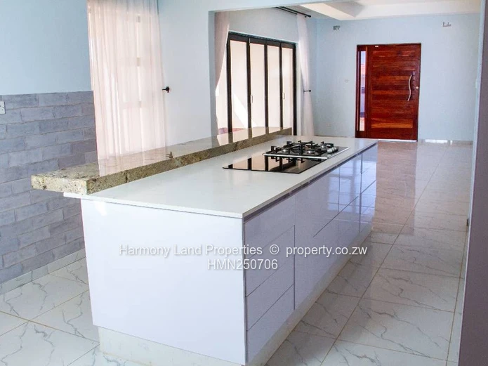 Hogerty Hill- Modern 3 Bedroom Townhouse To Let!!