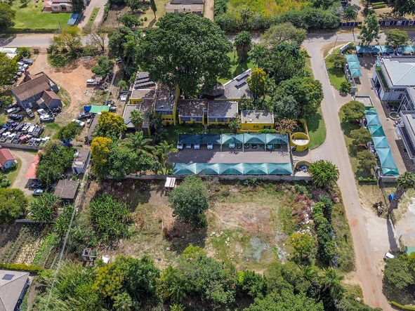 Commercial & Industrial Land
