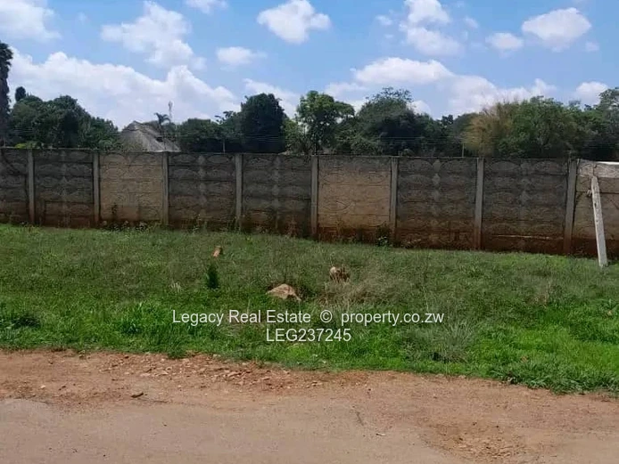 Exclusive 8,119sqm Stand With Borehole,Prime Development Land Just off Garth Road