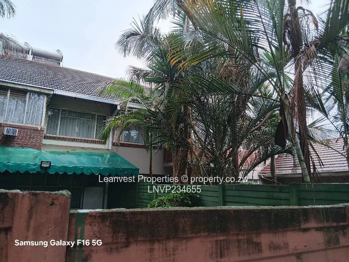 Avondale Garden Flat  For Sale 