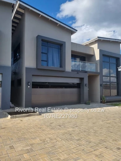 **Luxurious 4-Bedroom Duplex with Borehole in Highlands**
