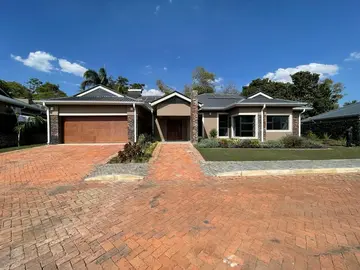 6 Unit Townhouse Complex