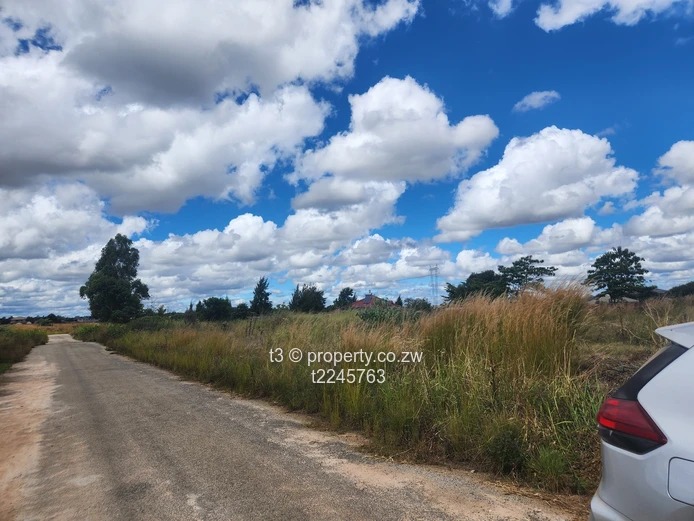 2,236m² Sunway City Corner Stand — , Tarred Road & Water