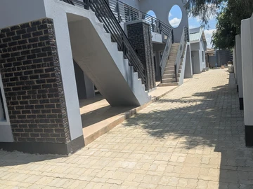 2 Bedroom Garden Flat