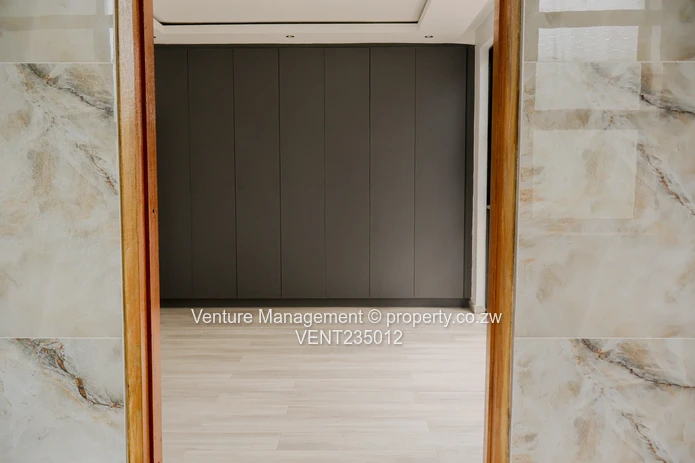 Townhouse Complex Near Highland Park