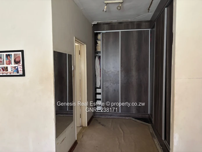 Enchanting 4 bedroom house in the Brooke Golf Estate