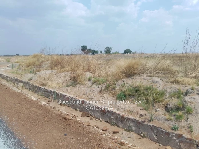 Residential Stand for Sale in Johannesburg Norton Near Harare – 300sqm with Sewers and Tarred  Roads